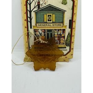 Avon Collectible Leaf Ornament In Original Box